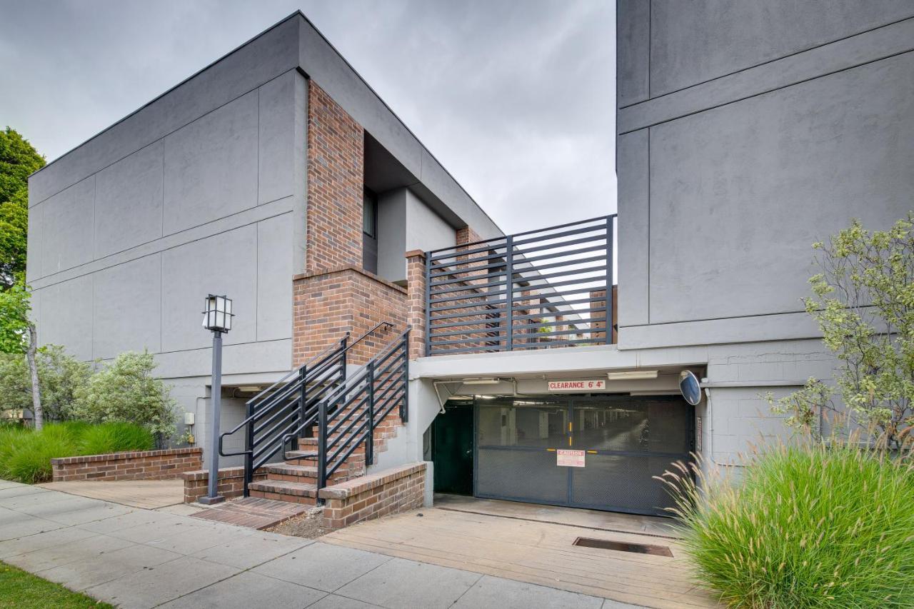 Modern Beverly Hills Townhome 5 Mi To Hollywood! Hébergement de vacances *