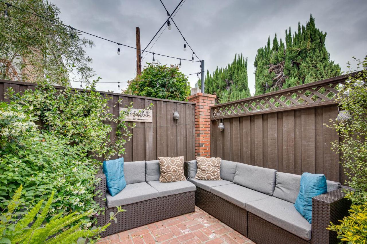 Hébergement de vacances Modern Beverly Hills Townhome 5 Mi To Hollywood!